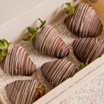 Caja de Frutillas bañadas en Chocolate: 6 unidades