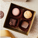 Caja de chocolates variados: 4 unidades