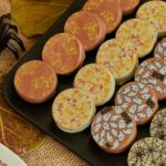 Oreos Bañadas en Chocolate de Halloween - Imagen 3
