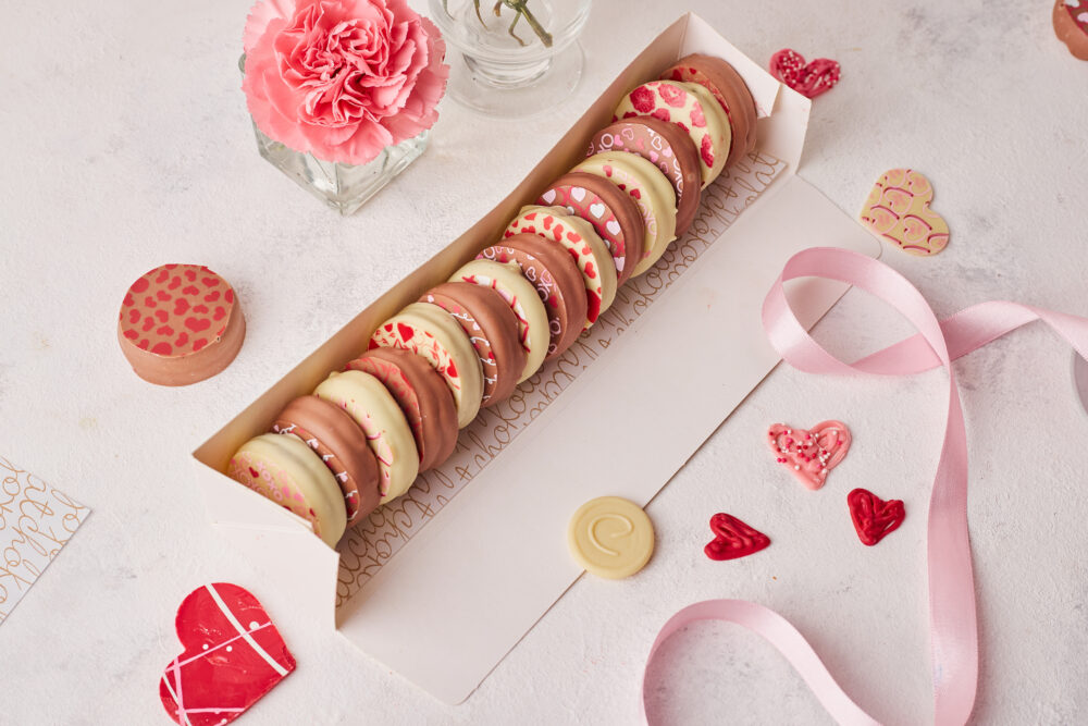 Oreos Bañadas en Chocolate Día de San Valentín: 14 unidades