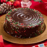 Torta de Brownie con Sprinkles Navideños