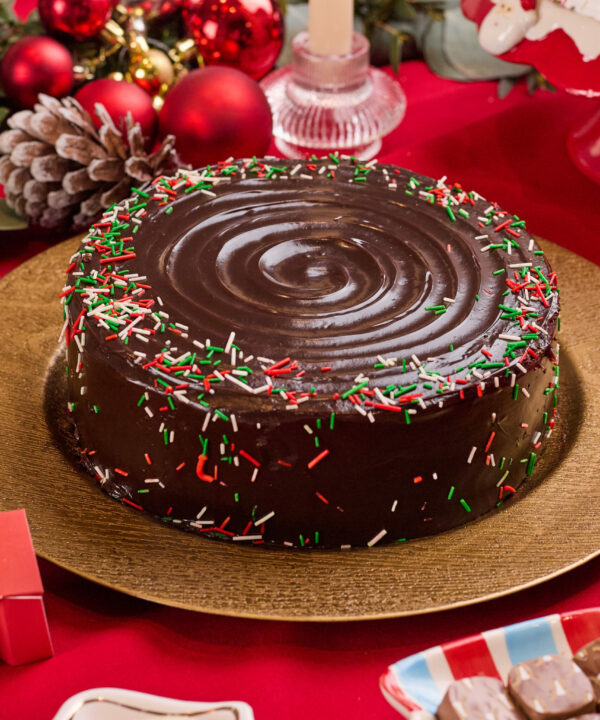Torta de Brownie con Sprinkles Navideños