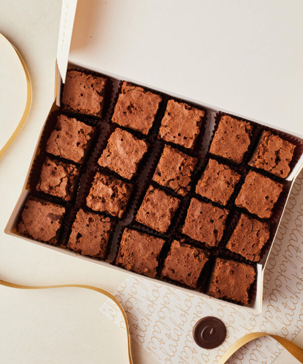 Cajas de Brownies Mini: 20 unidades.