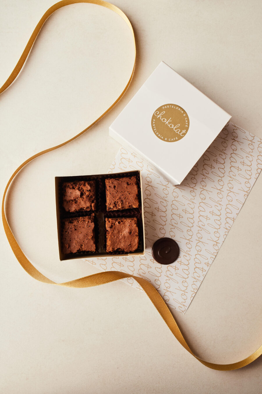 Cajas de Brownies Mini: 4 unidades.