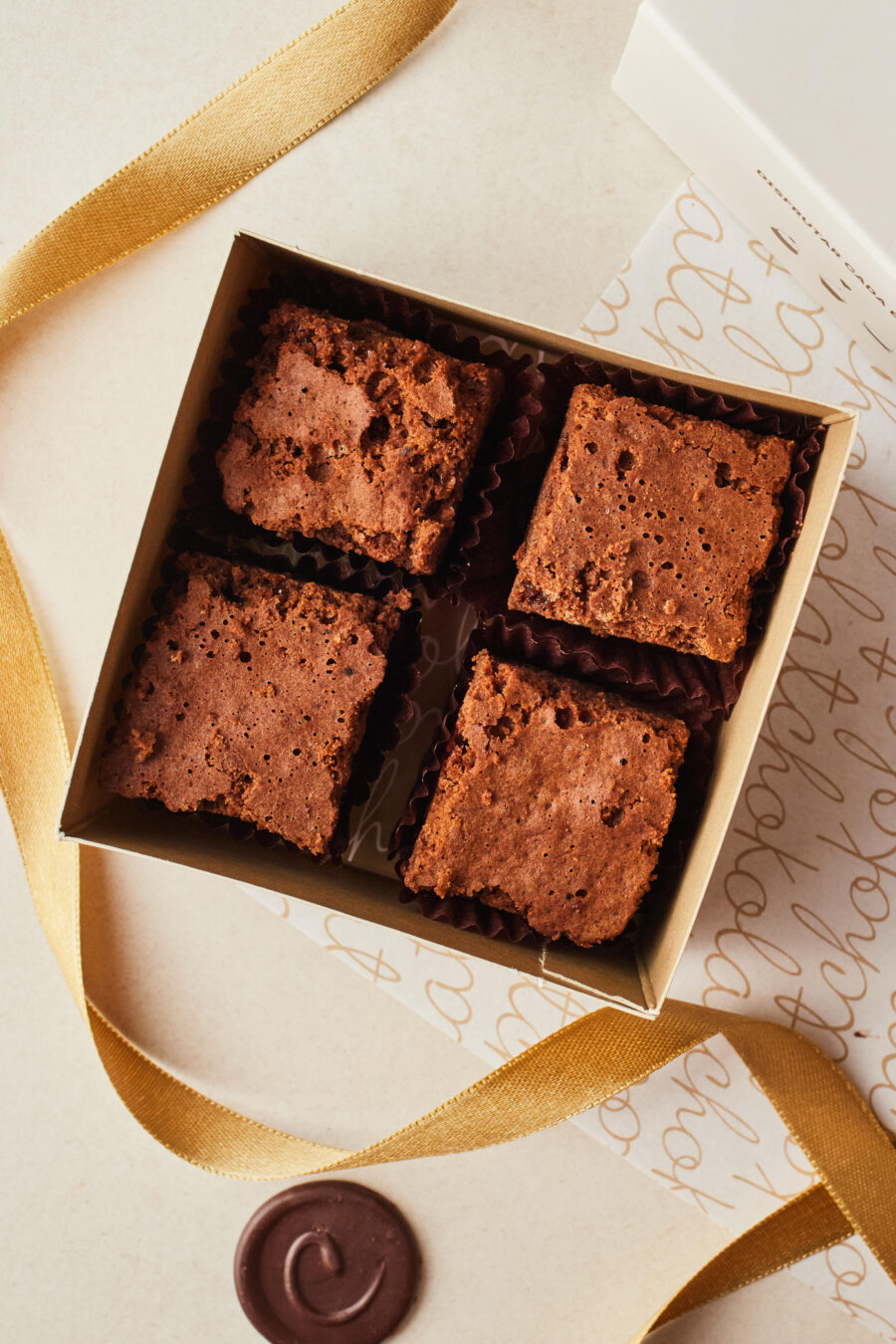 Cajas de Brownies Mini: 4 unidades.
