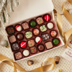 Cajas de Bombones Navideños: 24 unidades.