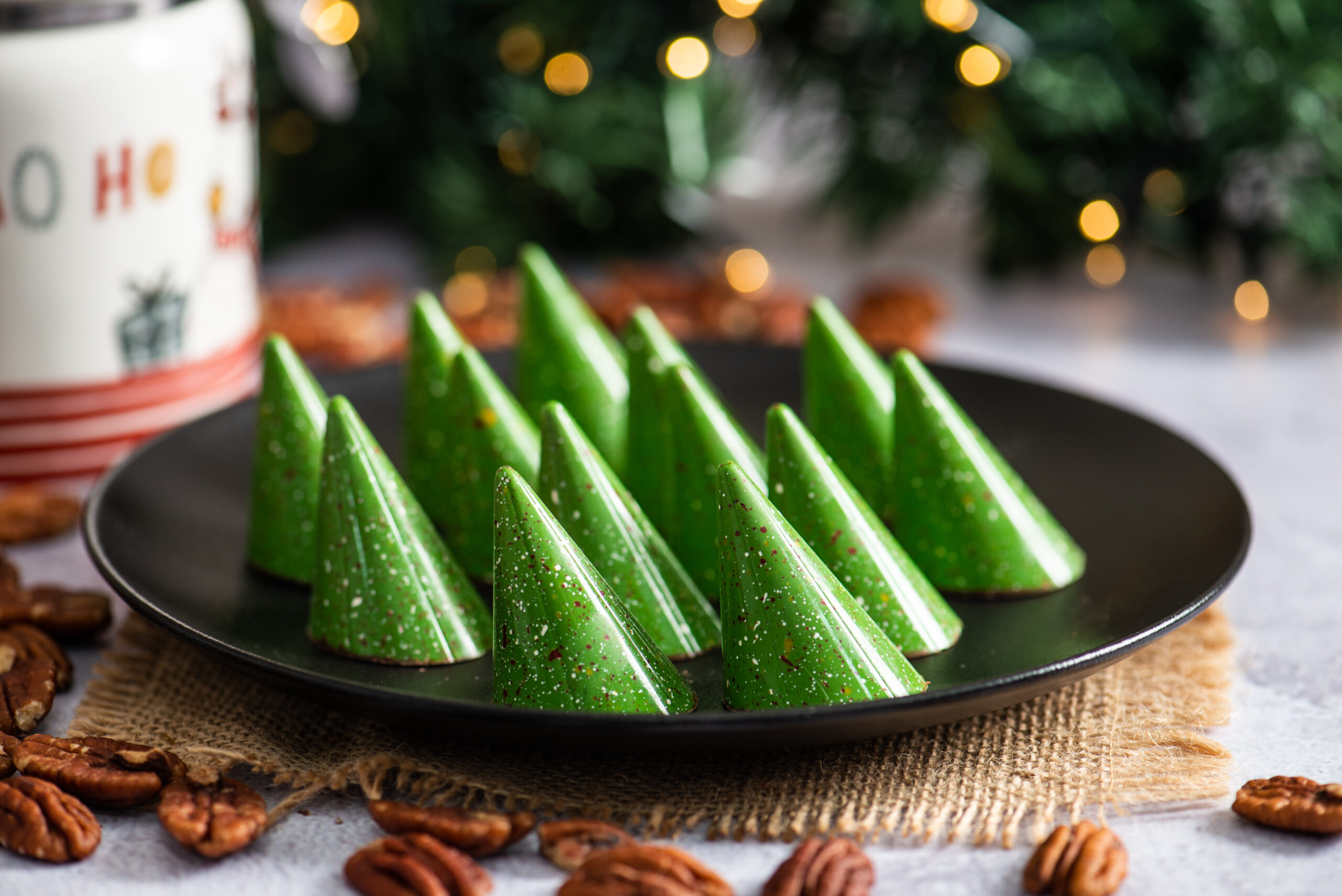 ARBOL BOMBON PECANAS Arbolito de Navidad - Imagen 1