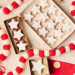 Cajas de Alfajores Navideños de Estrella: 1, 3 y 12 unidades.