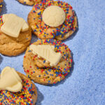 Galletas de Chocolate Blanco con Sprinkles Mundialista