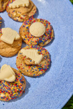 Galletas de Chocolate Blanco con Sprinkles Mundialista