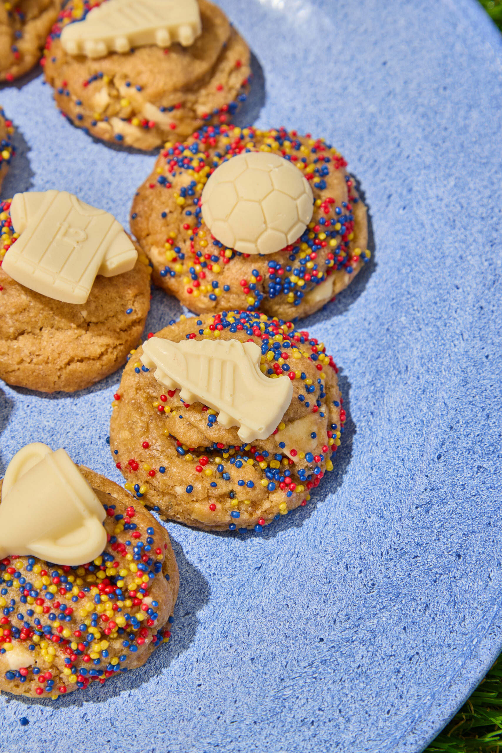 Chokolat Mundial 2 Junio2623 Galletas de Chocolate Blanco con Sprinkles Mundialista - Imagen 1