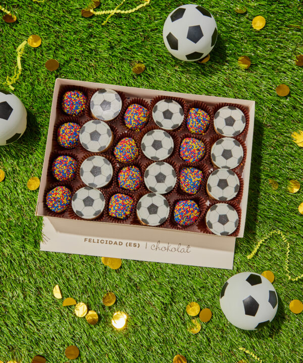 Alfajores y Trufas Mundialistas: 24 unidades
