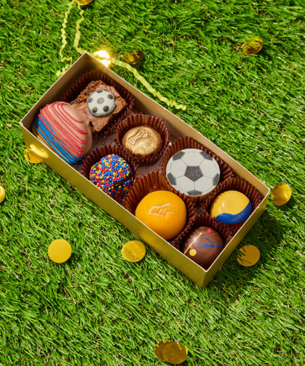 Caja Variada Mundialista: 8 unidades